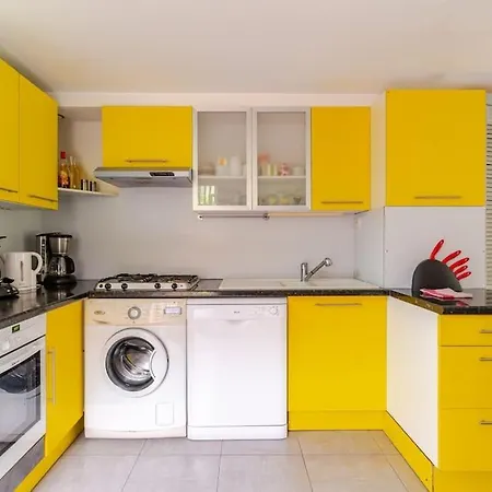 Holiday home La Cornaline 1